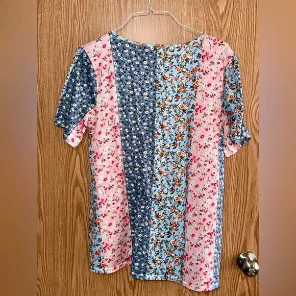 Spring Boho Floral V Neck - XL - Picture 3 of 3